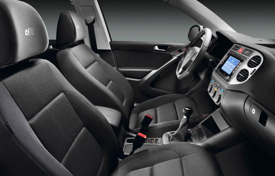  Volkswagen Tiguan R-Line 2007 года  (фото 2 из 7)